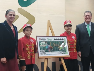 Ana Guevara reitera que los deportes acuáticos seguirán sin becas: “Hay intereses detrás de la Federación”