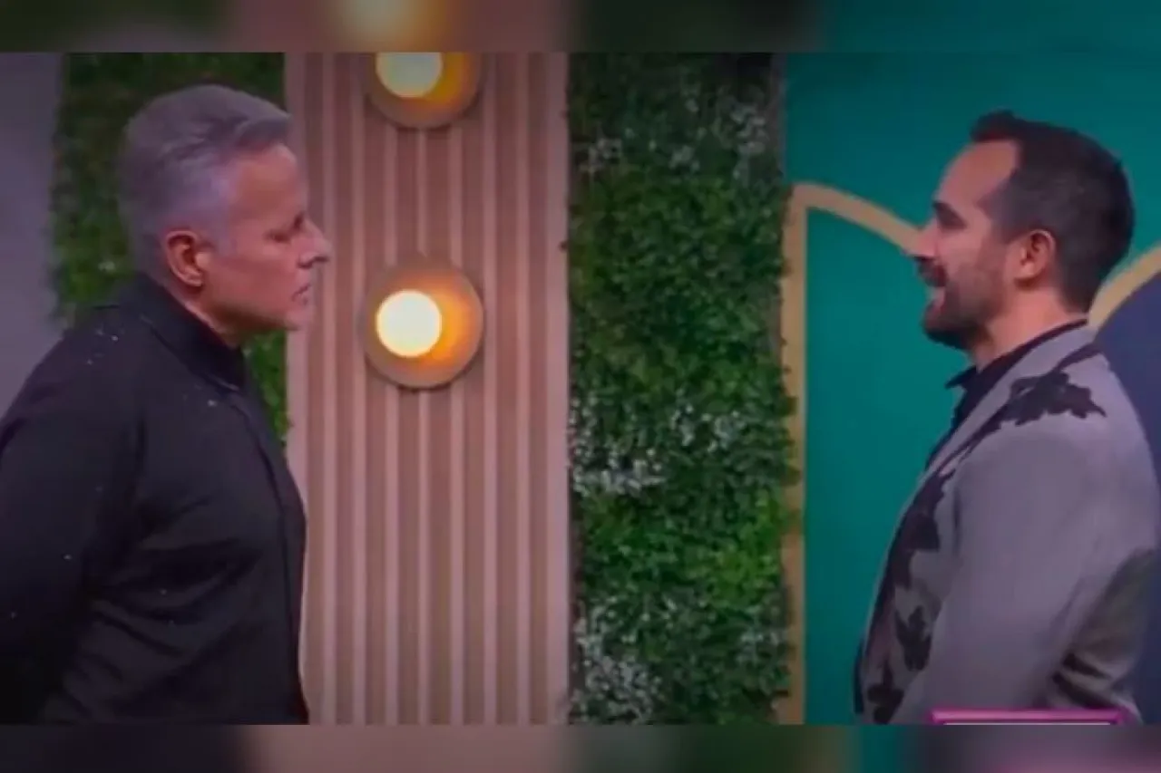 «La explosiva crisis de lealtad dentro de LCDLF: secretos desvelados, renuncias y sorpresivas verdades» «La explosiva crisis de lealtad dentro de LCDLF: secretos desvelados, renuncias y sorpresivas verdades»