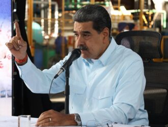La derrota que provoca un llamado a reflexión: Maduro demanda una reformulación estratégica para Venezuela después de la amarga derrota ante Colombia.