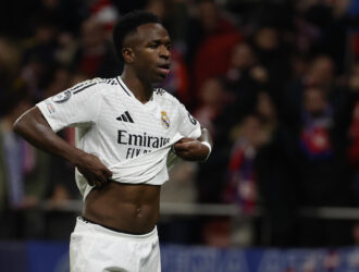 El Duelo de los Crack: Vinicius y Pedri se Despiden del Top 10 en el Balón de Oro 2025