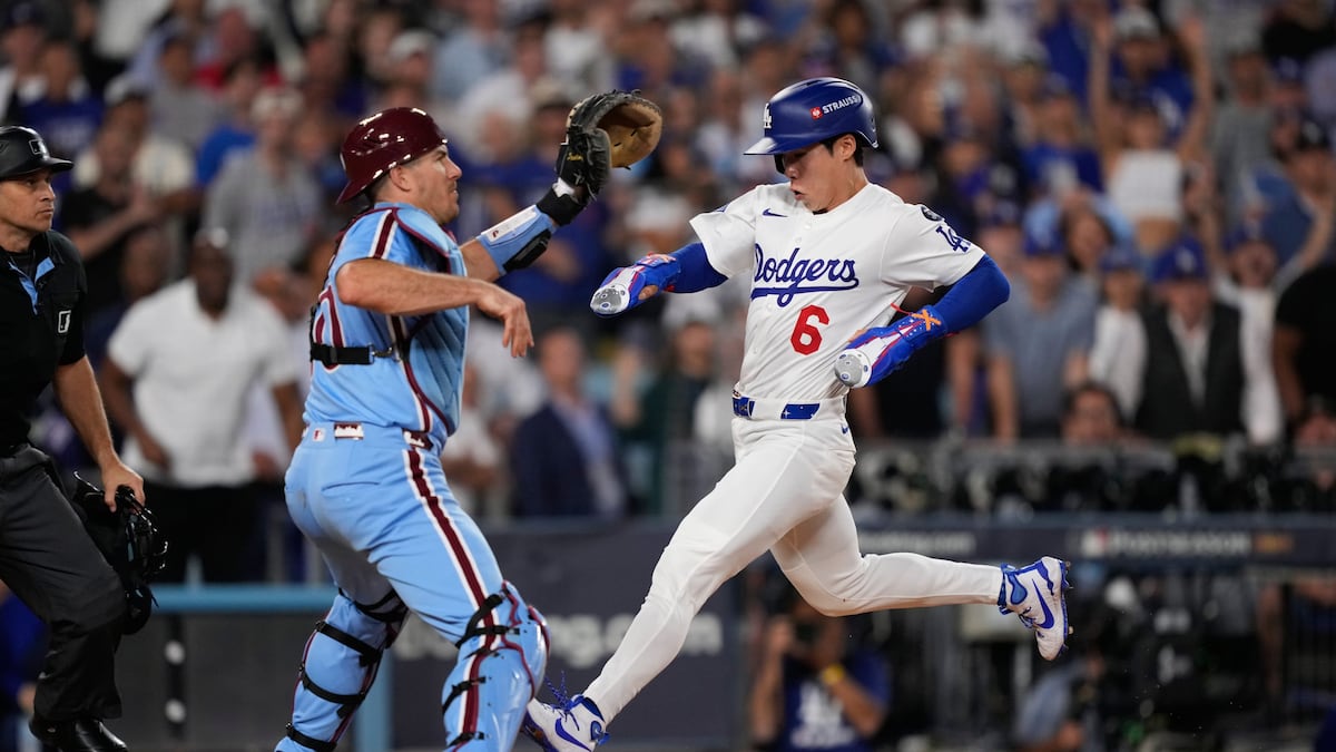 Los azules de Los Ángeles escriben historia al conquistar la Serie Divisional y asegurar su ticket para la Serie de Campeonato por cuarta vez en diez años Los azules de Los Ángeles escriben historia al conquistar la Serie Divisional y asegurar su ticket para la Serie de Campeonato por cuarta vez en diez años