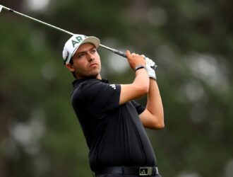 «Sorpresa en el golfista santiaguino: Reescribe el curso y accede a los mejores puestos en el prestigioso Macao Open»