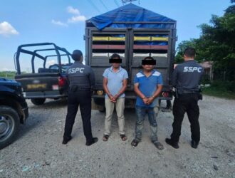 Operación contra el narcotráfico: Autoridades detienen a dos personas con una considerable cantidad de droga en Tabasco