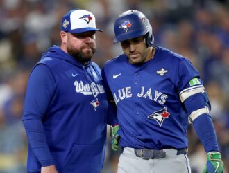 «La espera finaliza: Azulejos apuestan por el golpeazo de George Springer en el J6 de la Serie Mundial»