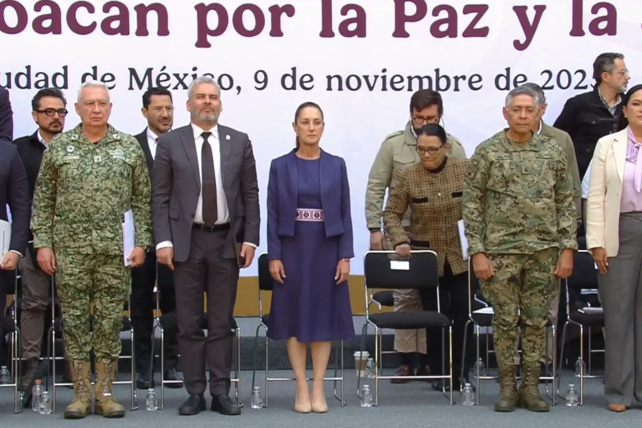«Michoacán en Foco: Sheinbaum Presenta Un Ambiciosa Estrategia para Restaurar la Paz y la Justicia en el Estado»
