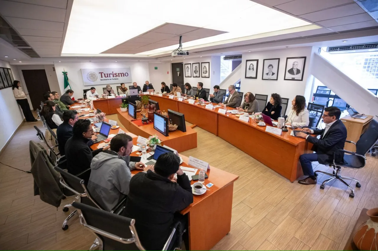 «Tulum se alinea con el crecimiento: autoridades federales y líderes locales unen fuerzas para impulsar el desarrollo de la Riviera Maya»