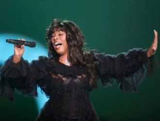 La Reina del Disco, Donna Summer, Recibe Honorífico Ingreso al Salón de la Fama de los Compositores y Productores Discográficos