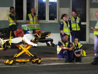 Tragedia en el corazón de la ciudad: Ataque con armas letales deja decenas de muertes y heridos en evento cultural en Sydney