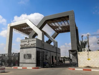 «Israel prepara un paso hacia la normalización: Anuncia plan para reabrir frontera de Gaza con Egipto y abrir puertas a oportunidades económicas y humanitarias»