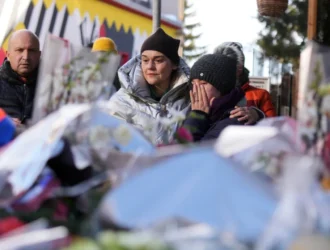 "Tragedia en Suiza: ¿Incompetencia o Alevosía? Investigación en Largo después de la Catástrofe que Cobró Vida a 40 Personas en Bar"