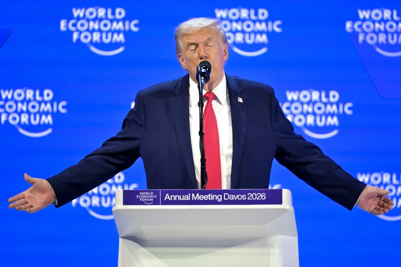 La OTAN como guardián de la frontera: Trump pone en alerta a la alianza militar para contener la supuesta "amenaza" mexicana.