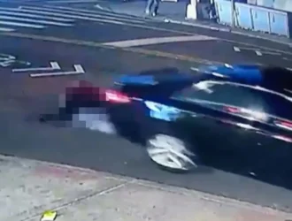 La trágica caída de una estrella: la legado de una actriz de Nickelodeon se desvanece en un instante a causa del impacto devastador de dos vehículos.