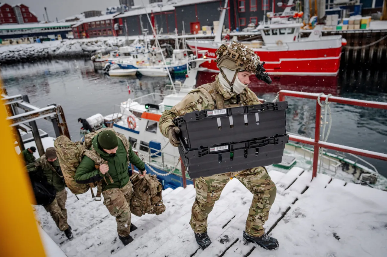 El impacto de la política estadounidense en la estabilidad europea: Trump advierte que sin Groenlandia, el mundo se vuelve cada vez más inseguro y frágil.