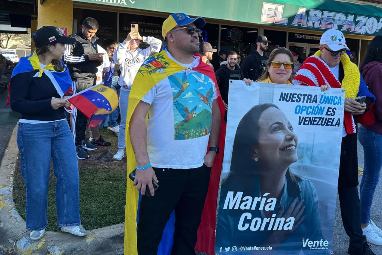 "La victoria al fin: comunidad venezolana en EE.UU. celebra el fin de la era Maduro y mira hacia un futuro más prometedor"