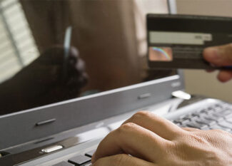 Da a conocer Francia el posible robo de datos de 1.2 millones de cuentas bancarias