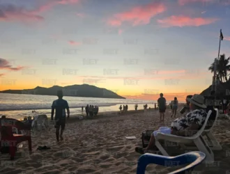 Pese a malas reseñas, llegan turistas a Mazatlán para disfrutar del Carnaval
