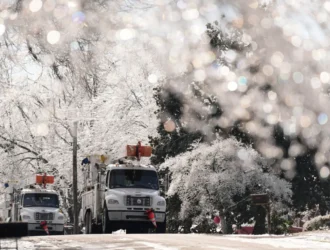 La situación en EU empeora tras días de hielo, frío extremo y cortes de luz